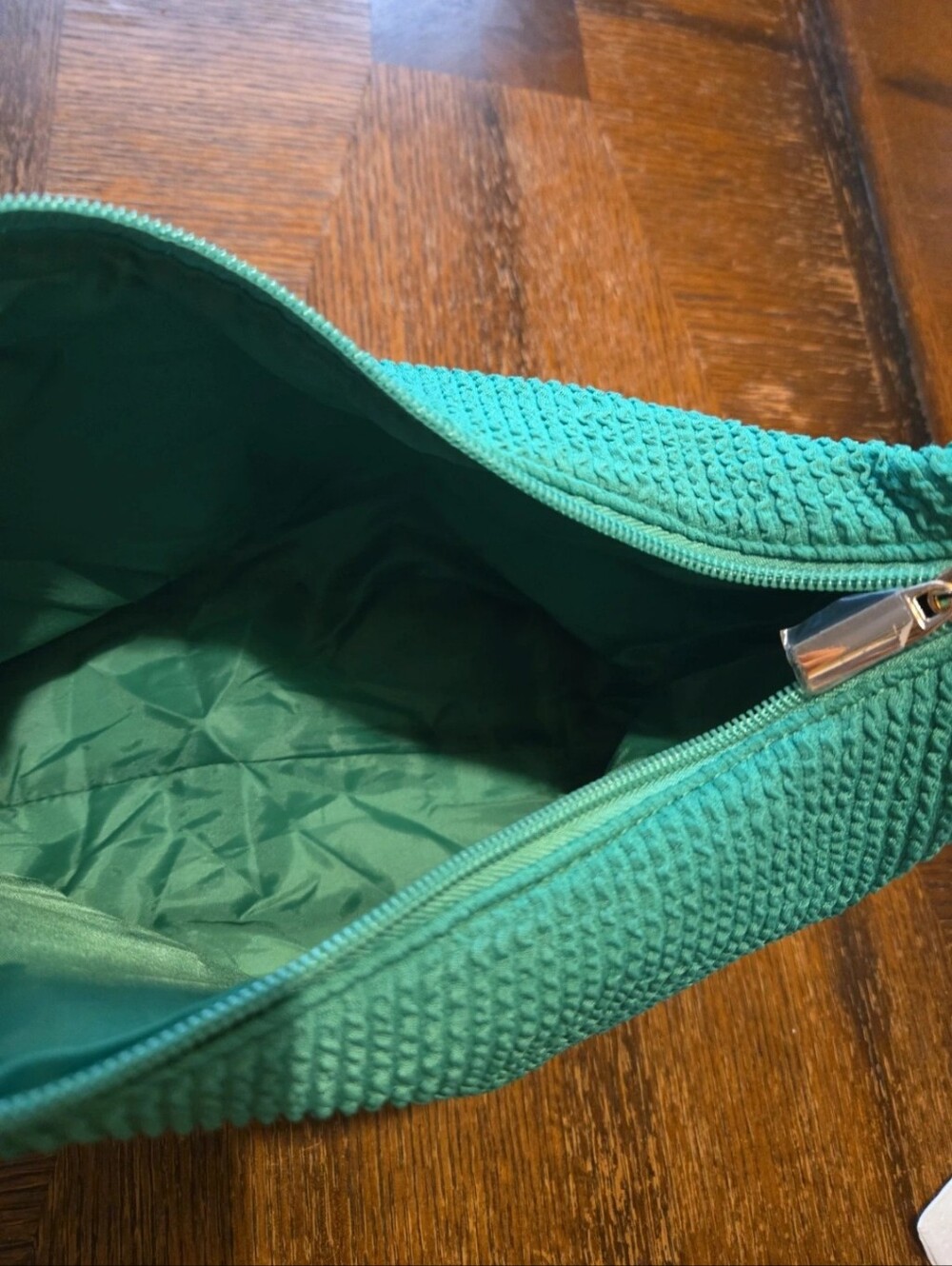 Kate Spade - Picture 3 of 3